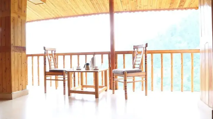 Манали: Kanyal Height Cottages