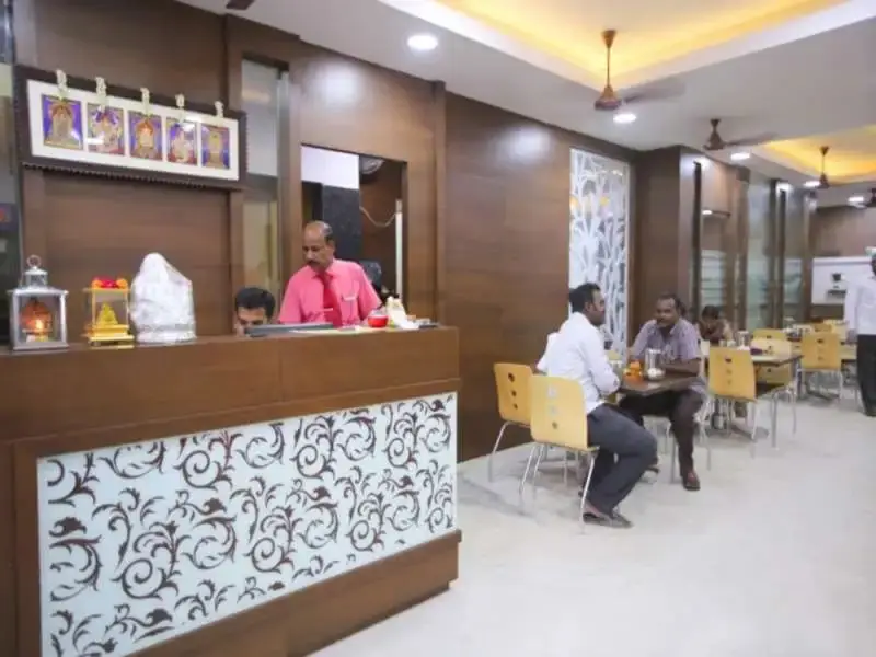 Ченнаи: Udayam Towers Hotel Porur