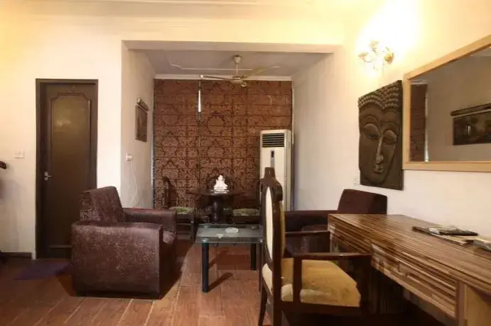OYO 358 Hotel Golden Leaf — фото 1