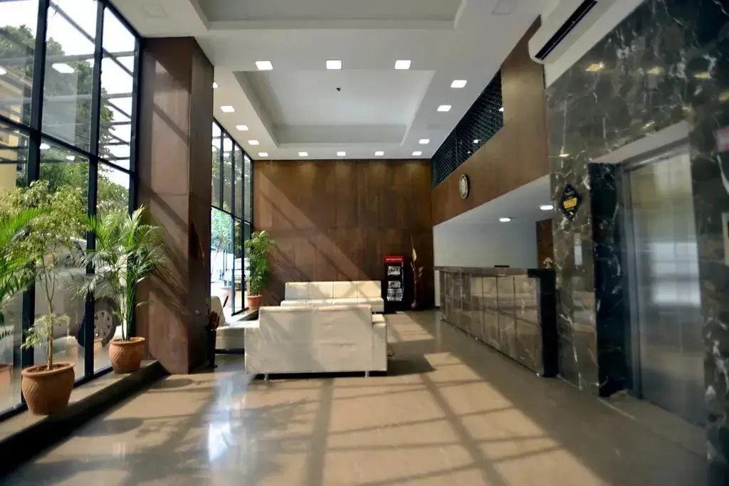 Вадодара: Shagun Hotel