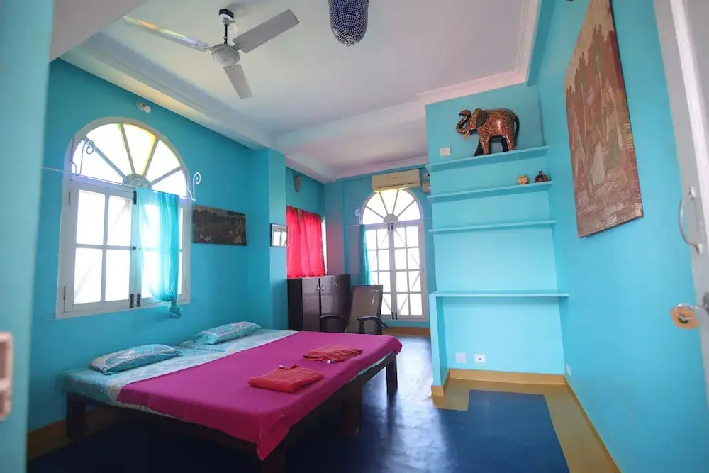Пудучерри: Holi-Wood Guesthouse