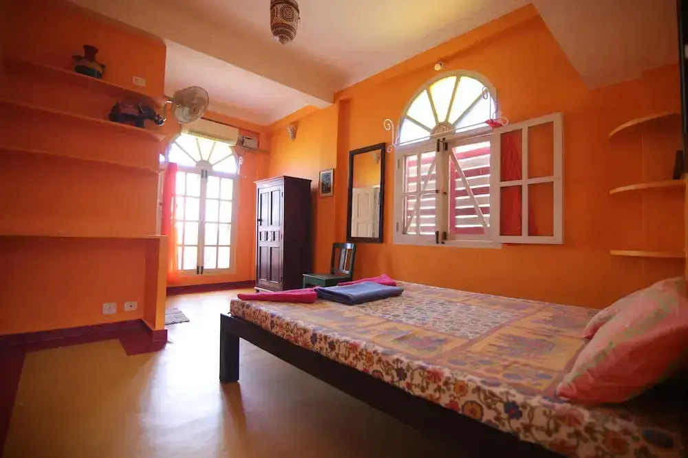 Пудучерри: Holi-Wood Guesthouse