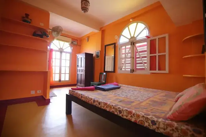 Пудучерри: Holi-Wood Guesthouse