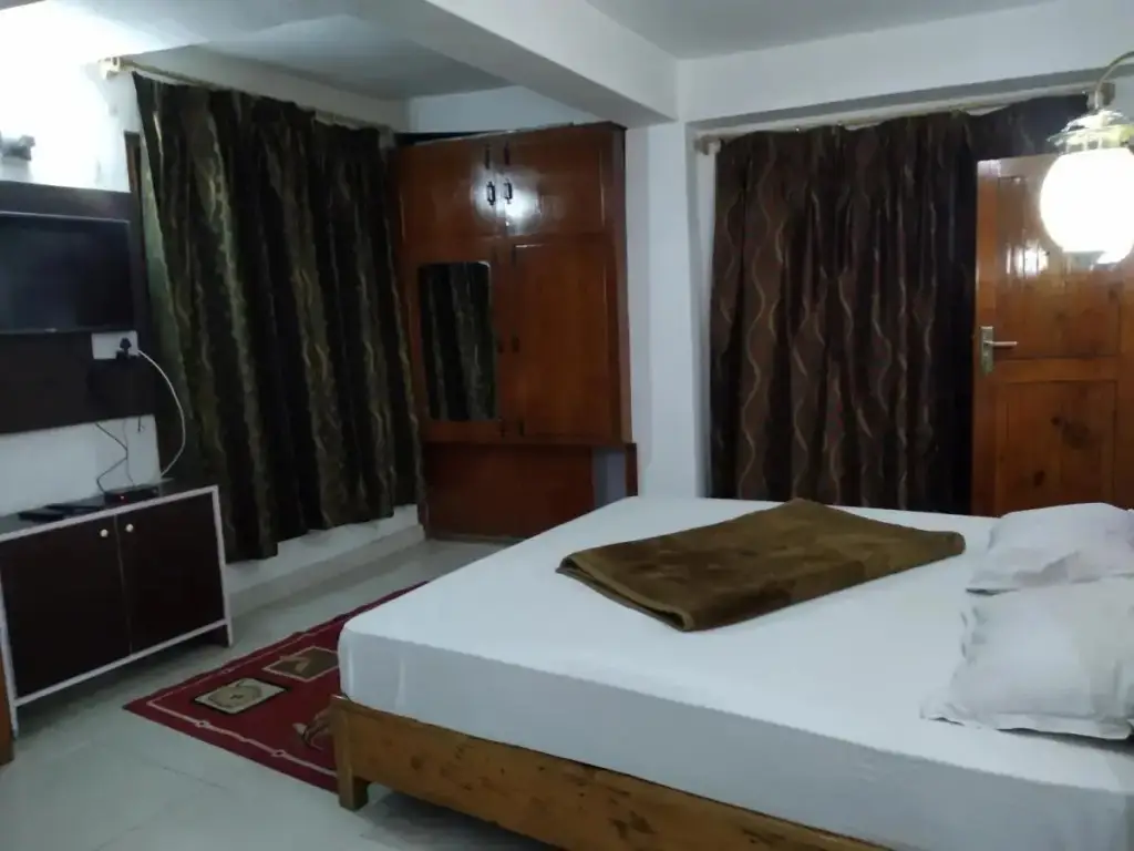 Манали: Vasuki B&B Inn