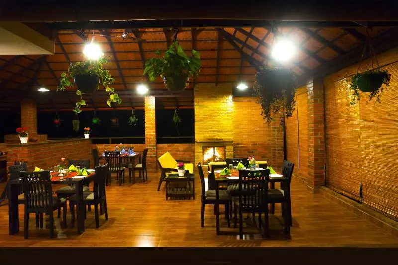 Вайтери: Girassol Serviced Villa