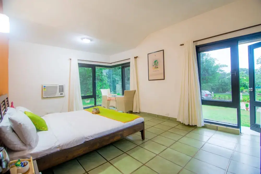 Нью-Дели: V Resorts Delhi Farm Stay