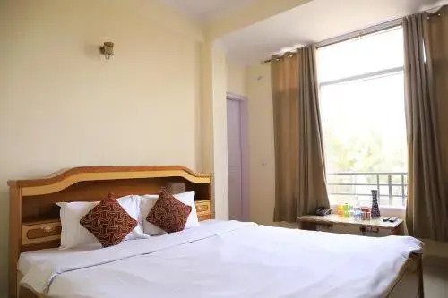 Казаули: Hotel Whitemushroom Kasauli