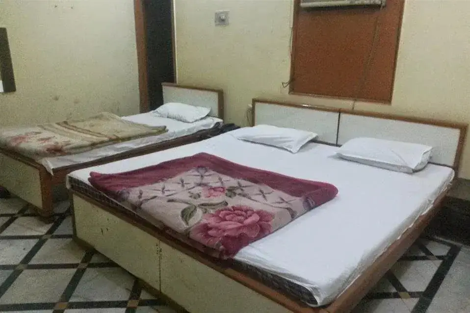 Нью-Дели: Hotel Al-Haram