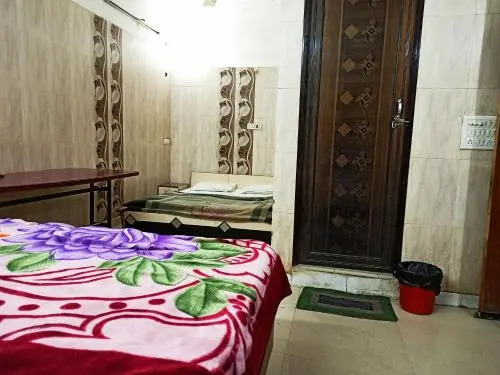 Нью-Дели: Hotel Al-Haram