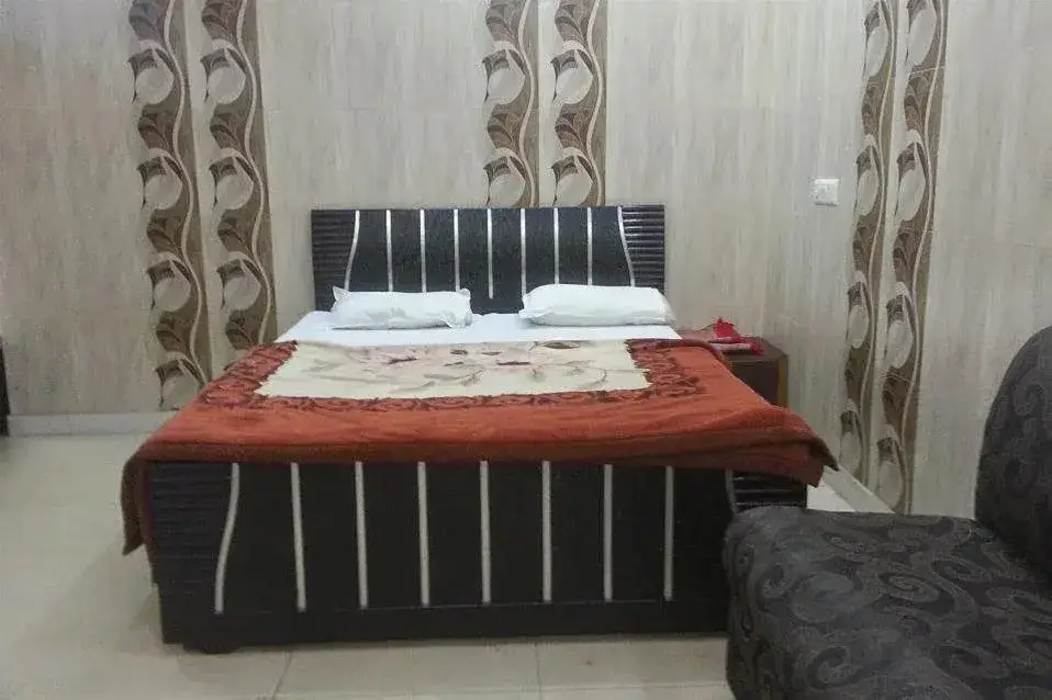 Нью-Дели: Hotel Al-Haram