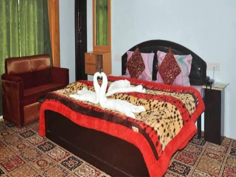 Шринагар: Hotel City Residency