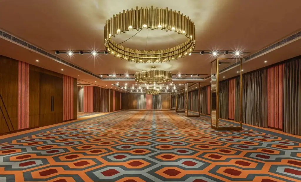 Райпур: Zone by the Park Raipur