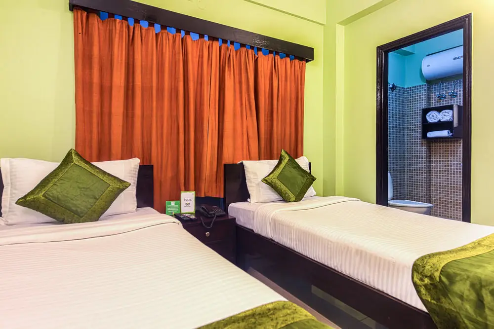 Колката: OYO Rooms Ekdalia