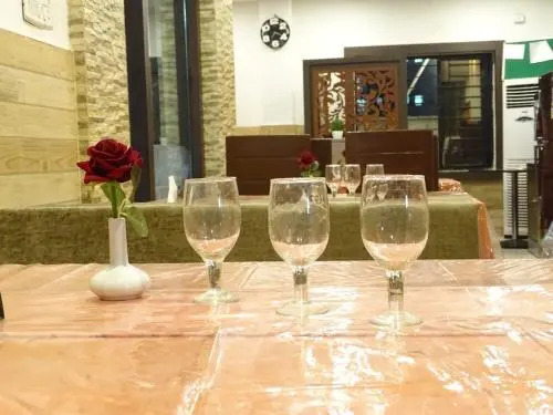 Гувахати: Hotel Sai Kripa Inn