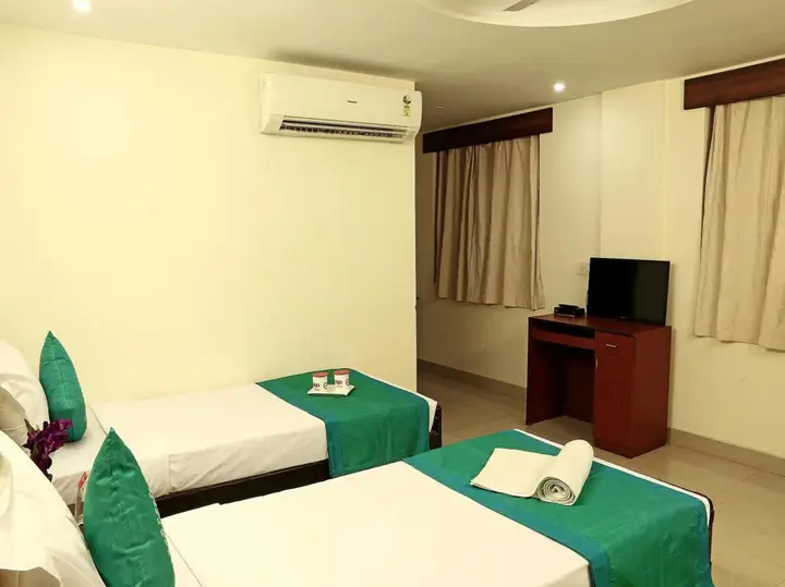 Колката: OYO Rooms Park Street Mullick Bazar