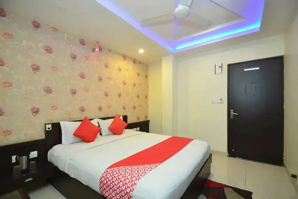 Джайпур: Ashu Hotel by OYO Rooms