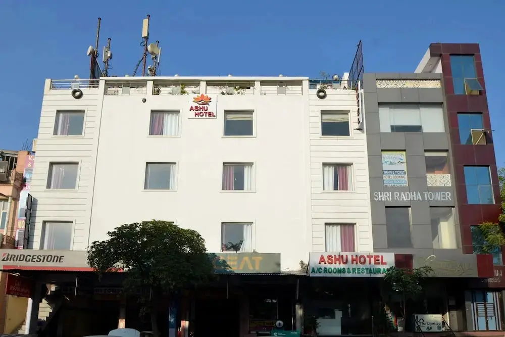 Джайпур: Ashu Hotel by OYO Rooms