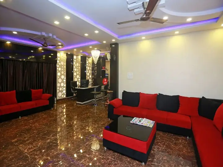 Катра: OYO 4589 Hotel City heart
