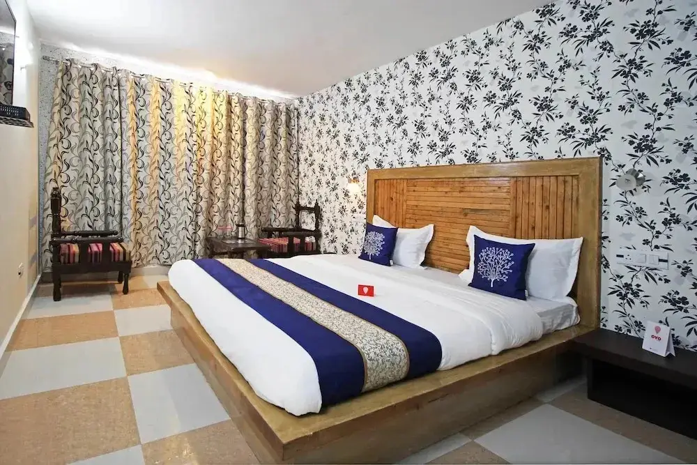 Шринагар: OYO Rooms Near Zero Bridge