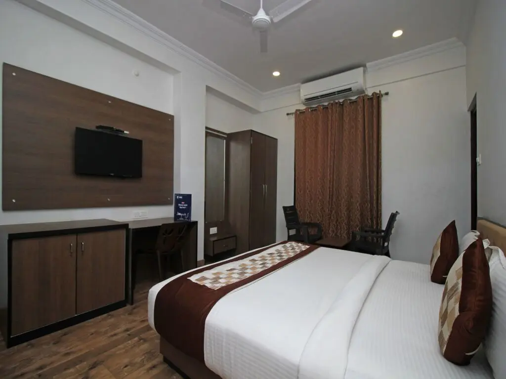 Дабок: OYO Rooms Airport Road Udaipur