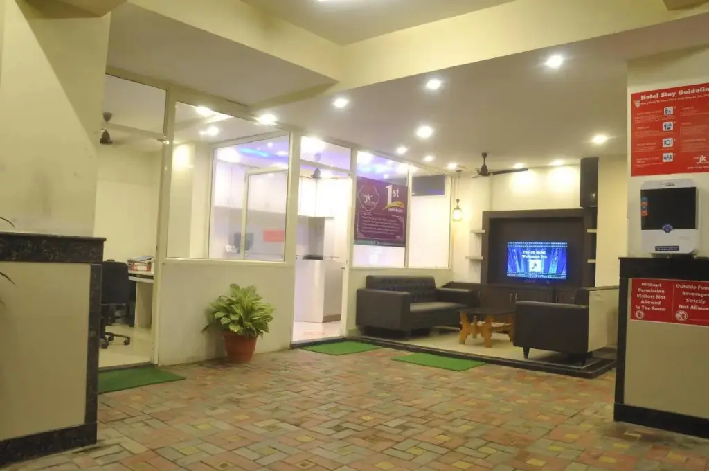 Хингангхат: STARiHOTELS Railway Station Hinganghat