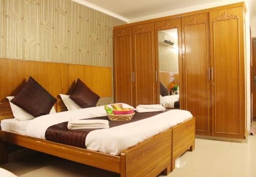 Нью-Дели: Hotel Delhi Marine Club C6