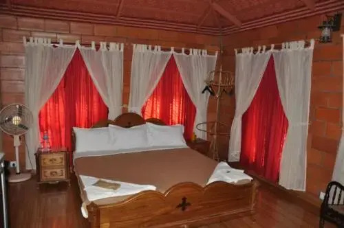 Ути: De Rock Jungle Living Resort Masinagudi
