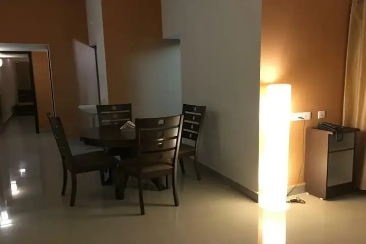 Солагампатти: Jyothi Suites