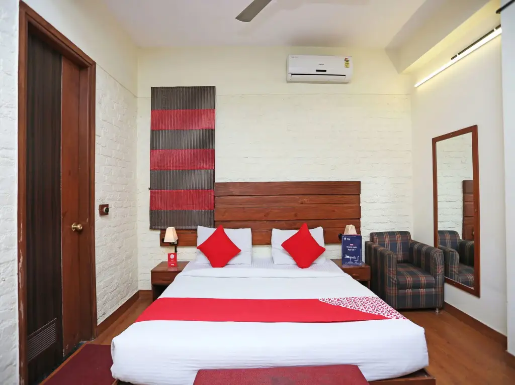 Газиабад: FabHotel The Townhouse
