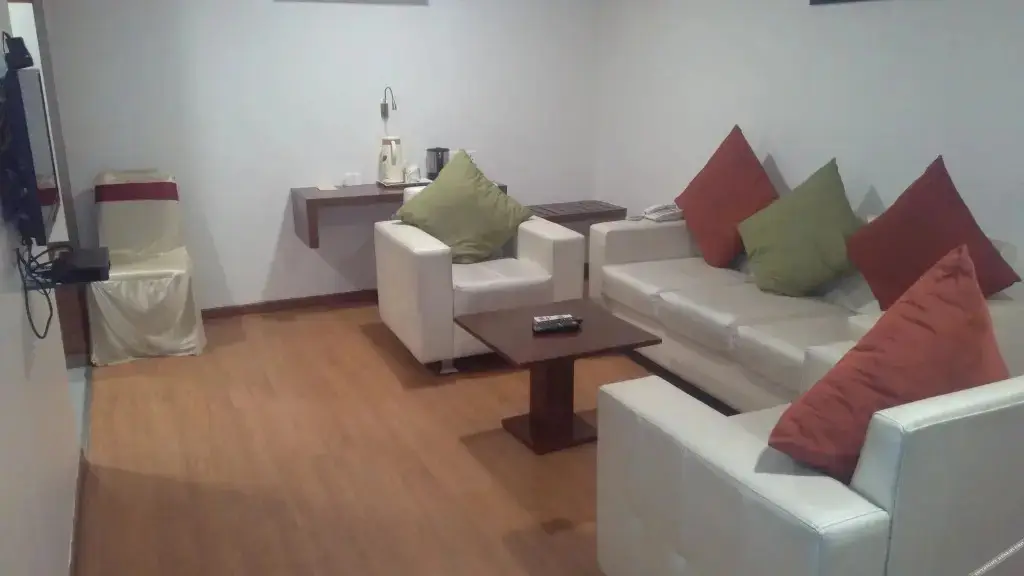 Карнул: Hotel Sasya Pride