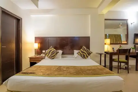 Rosewood Apartment Hotel - Pantnagar — фото 1