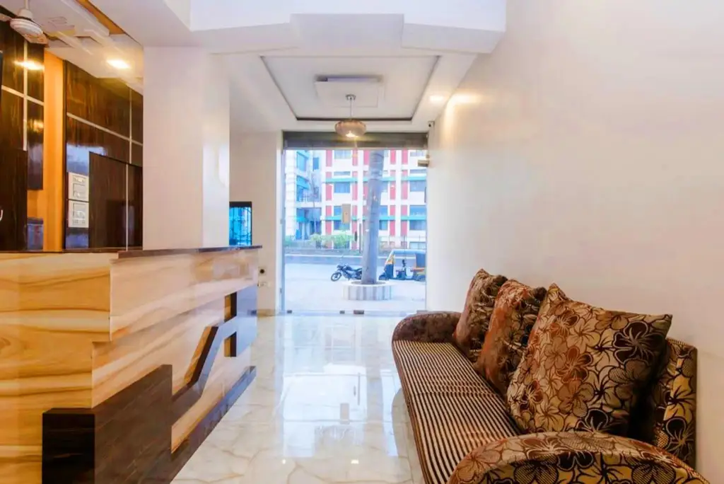 Нави-Мумбай: Hotel New Elite Inn