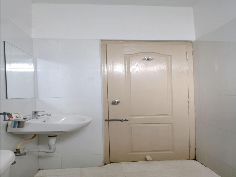 Хидерабад: 10594 Hotel Marie Gold