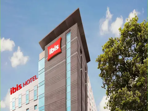 ibis Hyderabad Hitech City Hotel — фото 1