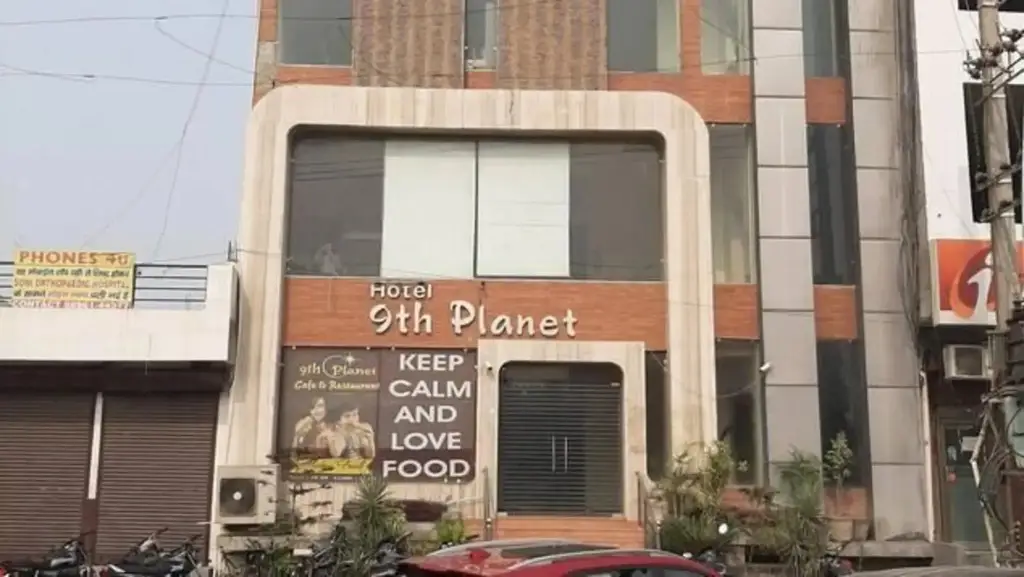 Hotel 9th Planet — фото 1