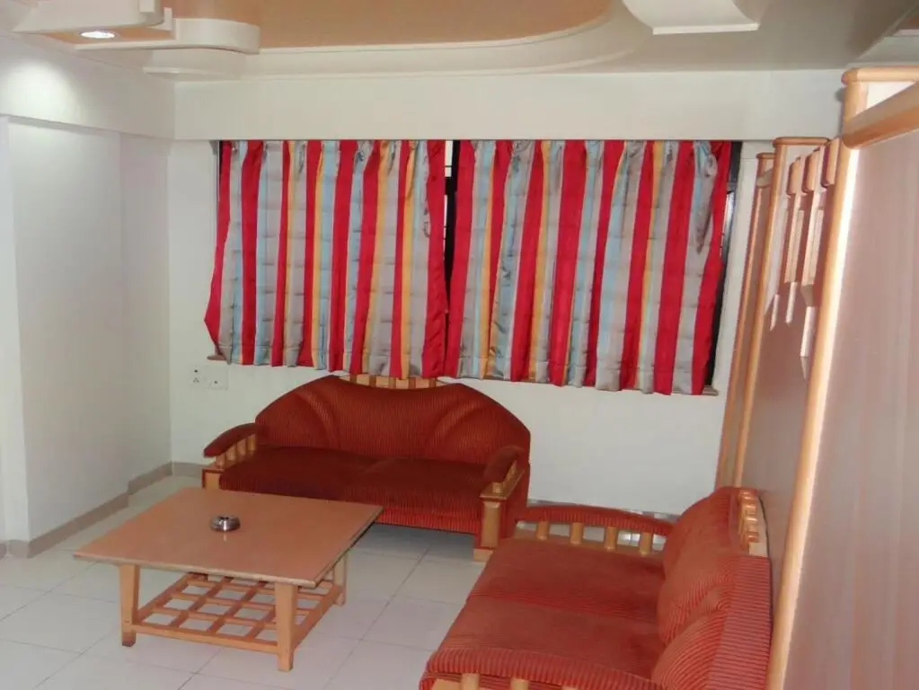 Пуна: Shiv Sai Palace