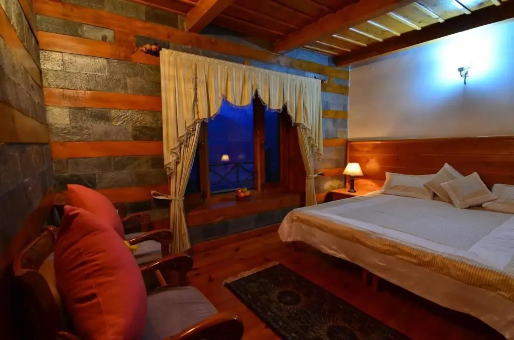Наггар: Himalayan Kothi Kais