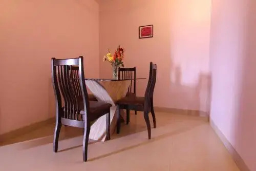 Дибругарх: Hotel Rajawas
