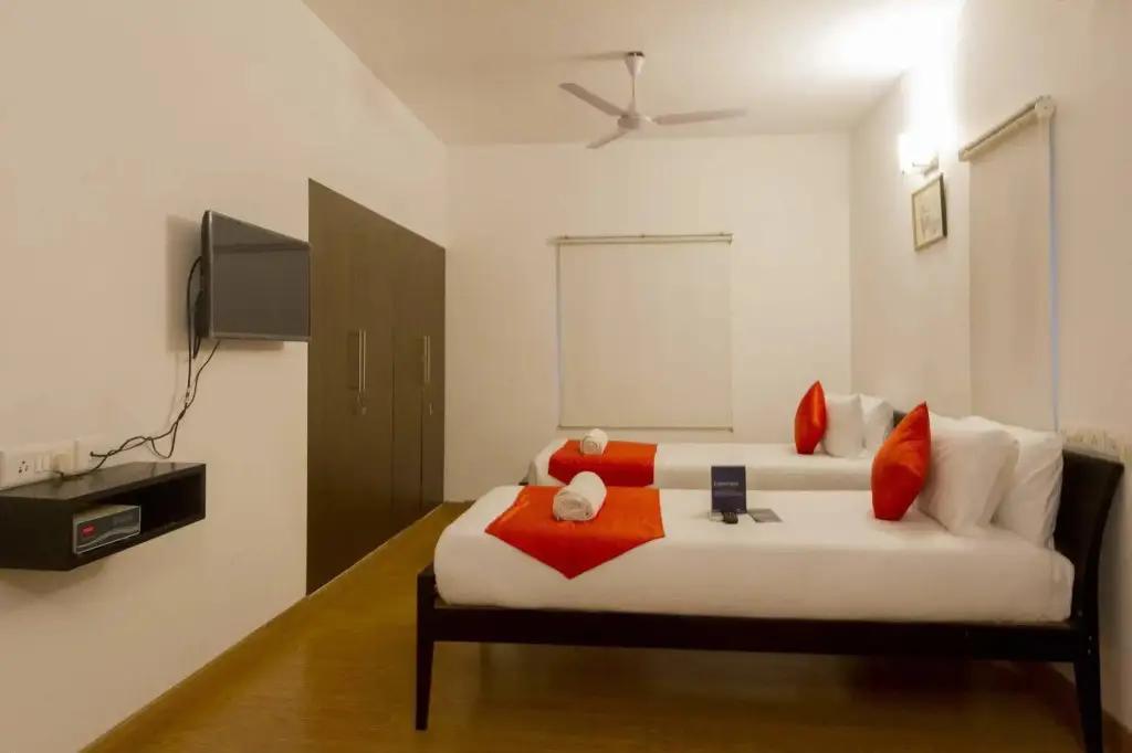 Ченнаи: FabHotel Iberis Sholinganallur