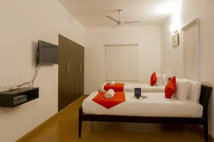Ченнаи: FabHotel Iberis Sholinganallur