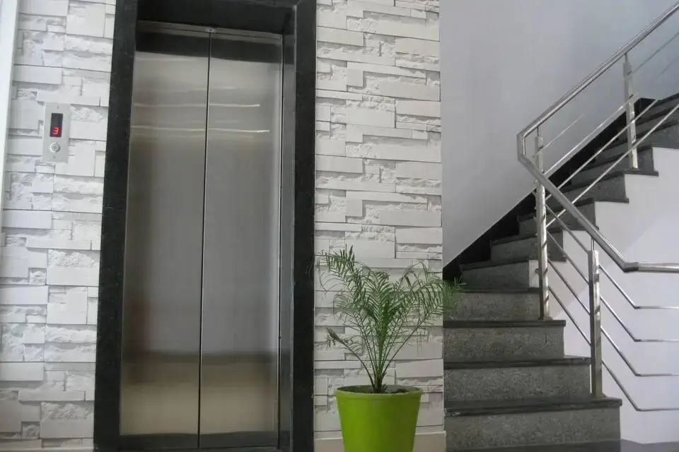 Кота: Hotel Mittal Orchid