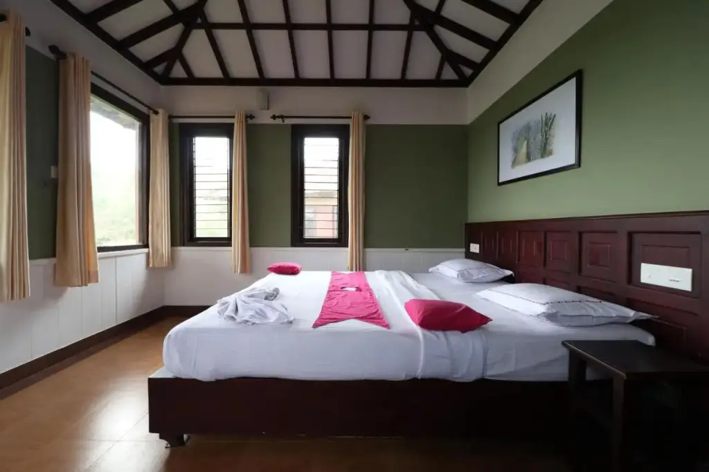 Велламундра: Wayanad Village Resort