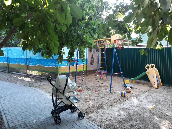 Ейск: Гостевой дом на Горького