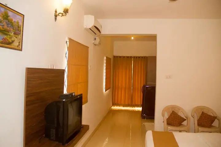 Кандолим: Nirvah Candolim Beach Holiday Stay