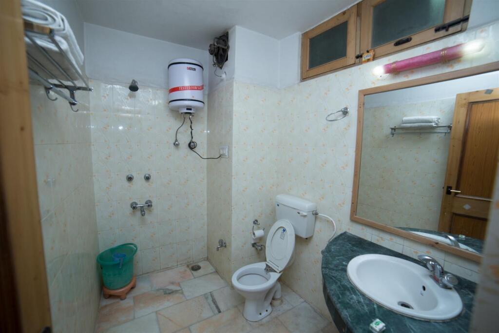 Лех: Hotel Satkar Residency