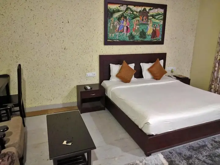 Кхаджурахо: Syna Heritage Hotel