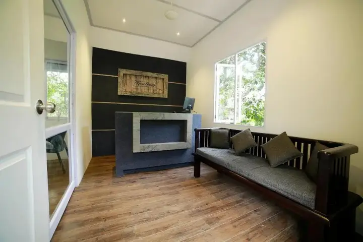 Муннар: Moselberg Riverside Cottages