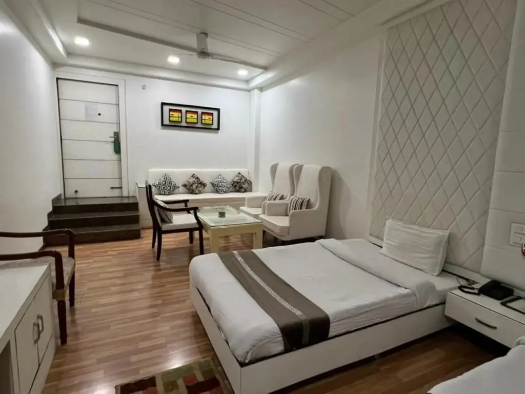 Bilaspur: Hotel Grand Amba
