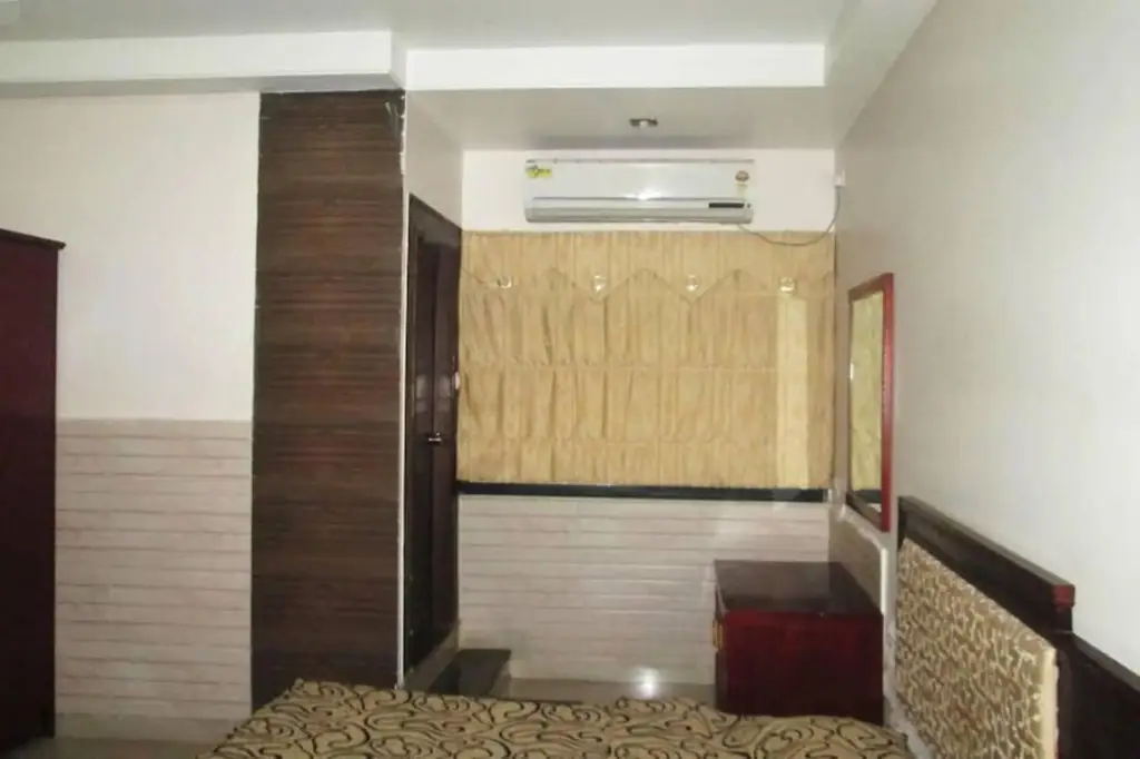 Bilaspur: Hotel Grand Amba