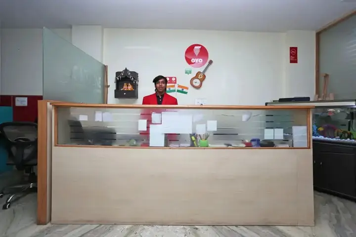 Нью-Дели: OYO 4930 Stay EM Residency